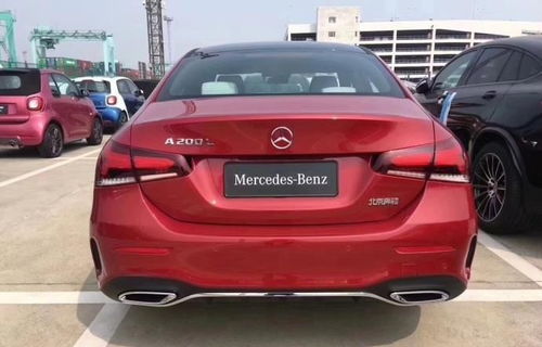 小c 來了 奔馳a級(jí) 降價(jià) 還加長(zhǎng),1系和a3慌不慌